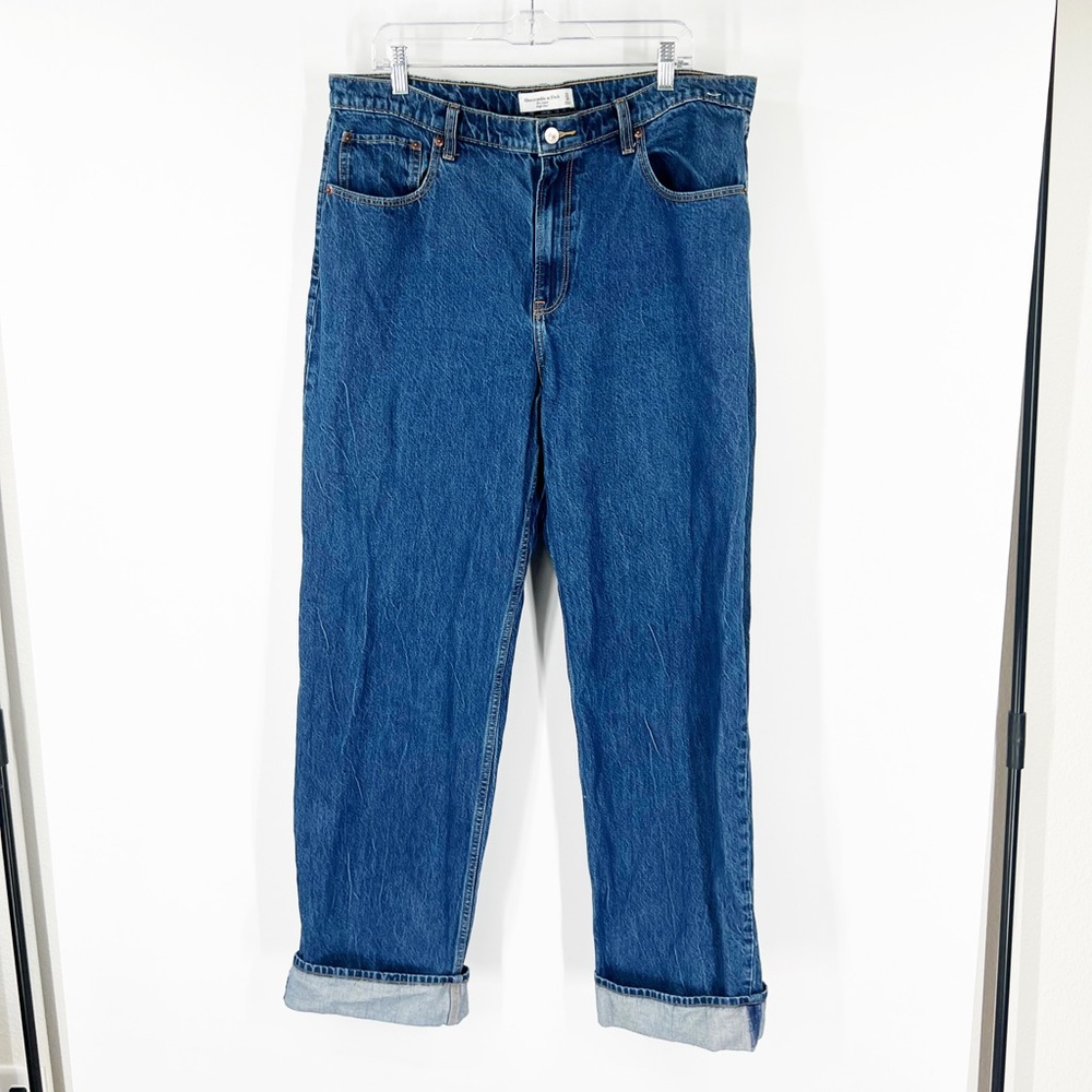 Abercrombie & Fitch The Loose Jeans High Rise Cuffed